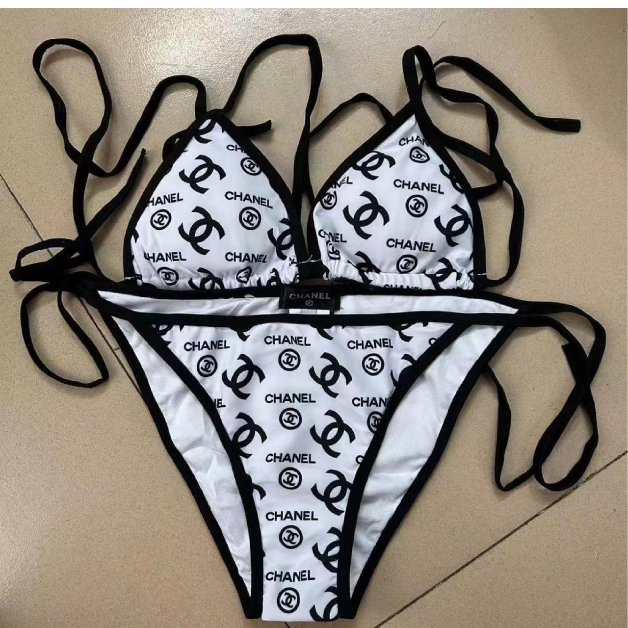 Bikini 