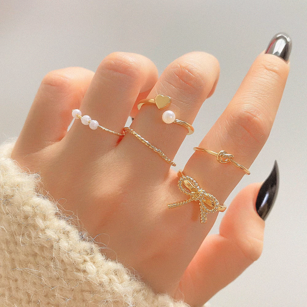  Rings