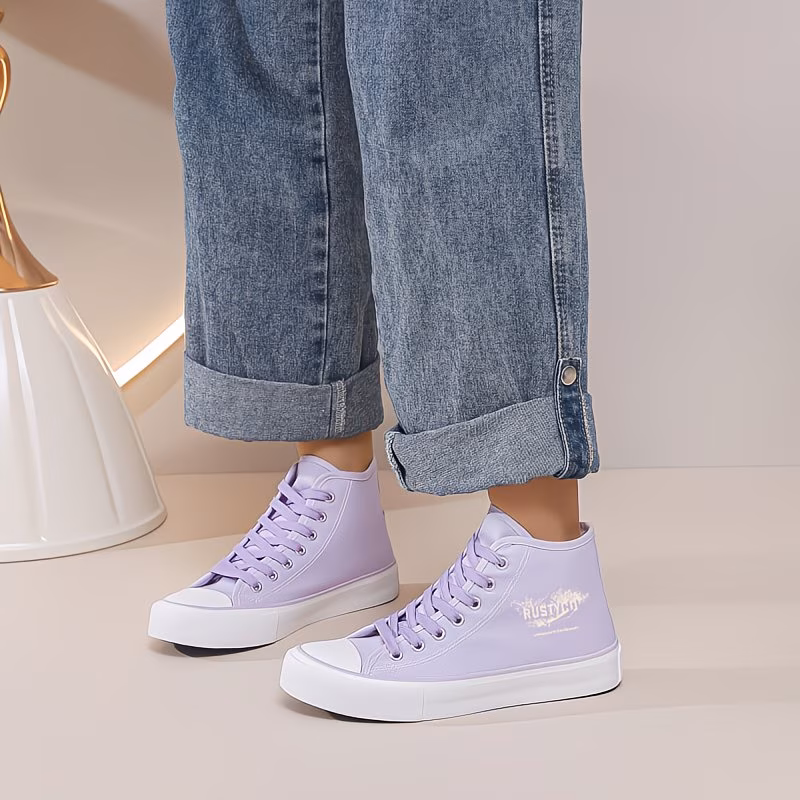  High-Top Shoes