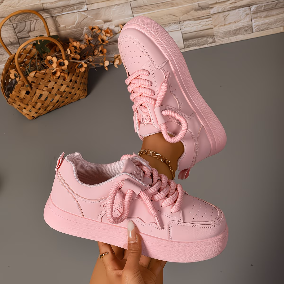 Sneakers