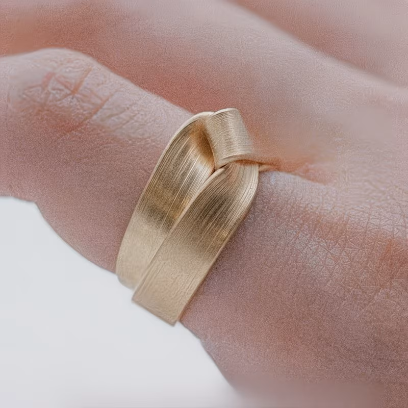  Ring