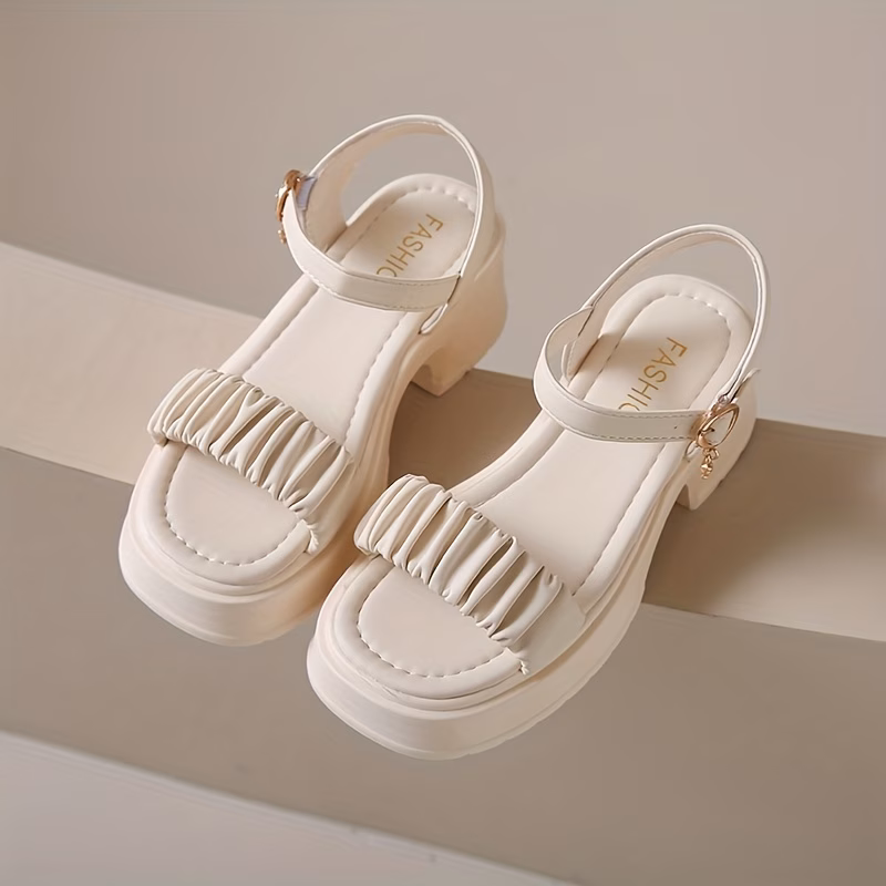  Strap Sandals