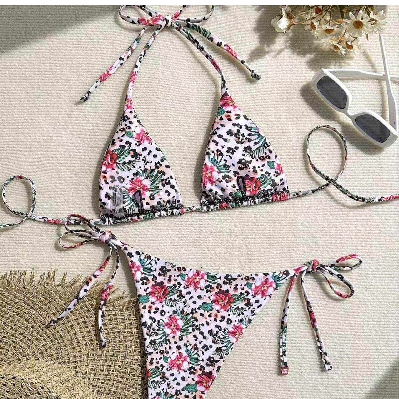 Bikini 