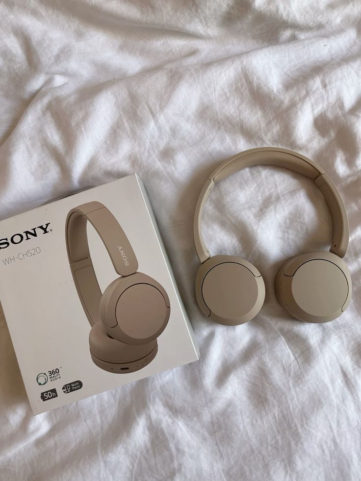 Head phones 